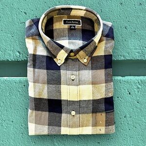 Club Room long sleeve men's blue and white  checkered flannel - Large NWT!